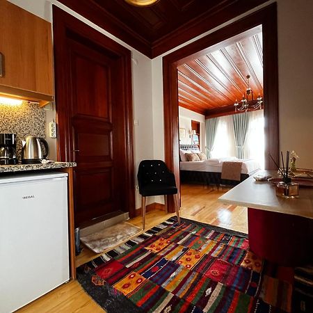 Appartement Lily Mansion à Istambul Extérieur photo