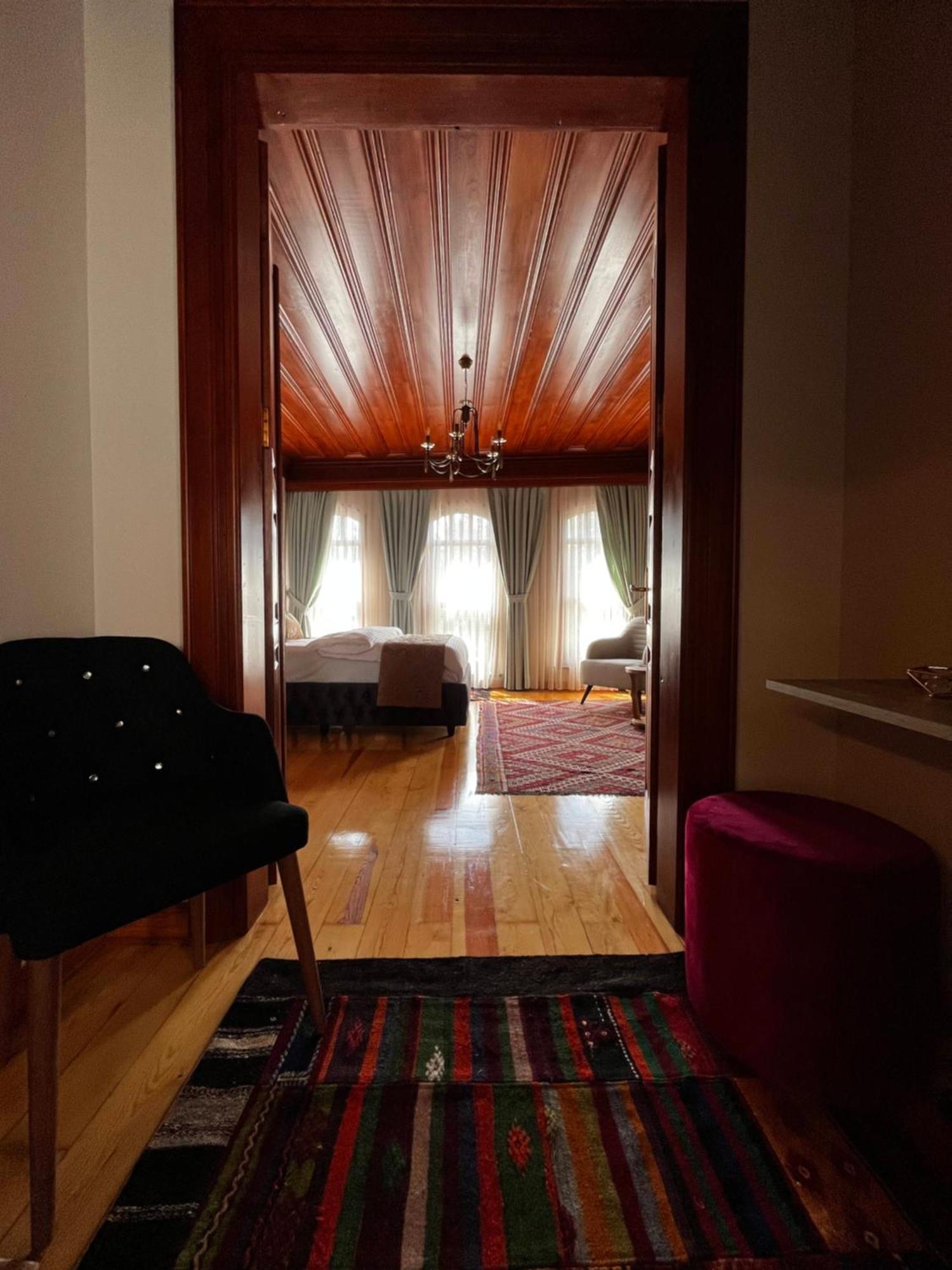 Appartement Lily Mansion à Istambul Extérieur photo